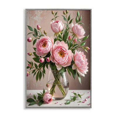 Élégantes pivoines dans un vase, estampe numérique encadrée par Yuri Khrushch