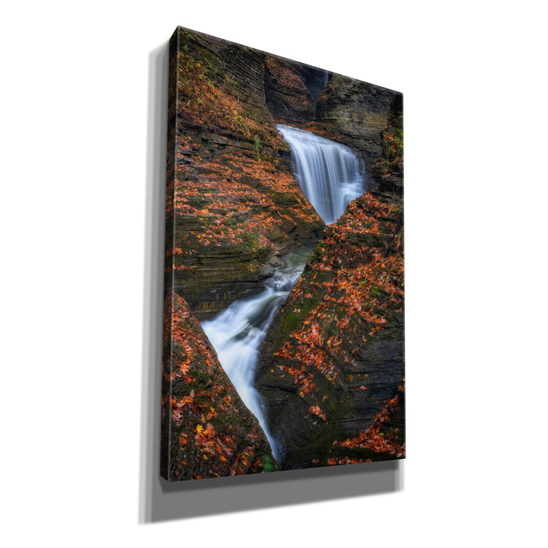 «Autumn At Minnehaha Falls» par Rick Berk, art mural sur toile, H 40 po x l 26 po