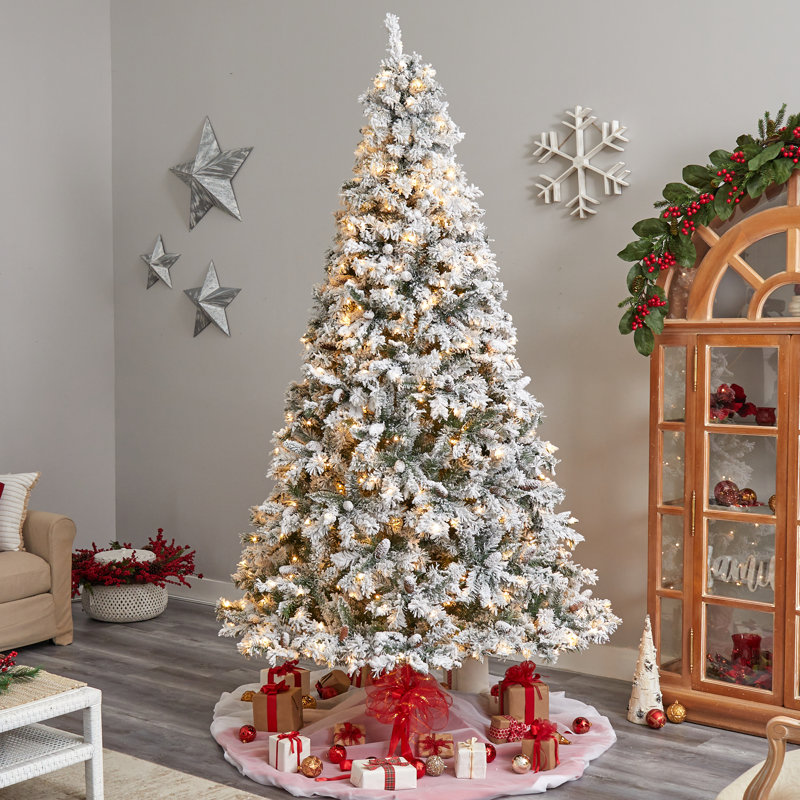 Lighted Artificial Christmas Tree, 5' H