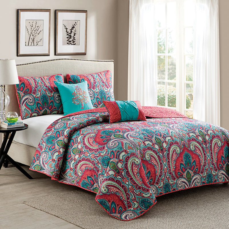 Casablanca Bohemian Standard Damask Quilt, Twin XL Quilt + 1 Standard Sham + 2 Throw Pillows, Coral Turquoise Green Pink