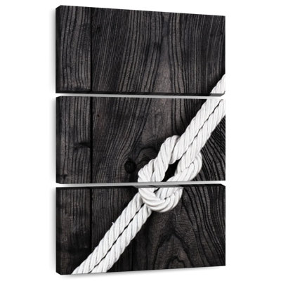 Aletra Monochrome Square Knot