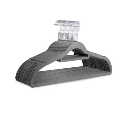 Balbuena Velvet Standard Hanger
