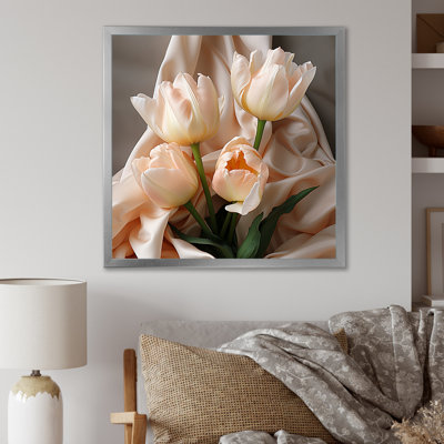 «Soft Neutral Tones Tulips Tranquility I», reproduction sur toile