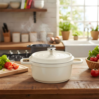 Living And Home 4.75L Pot Set