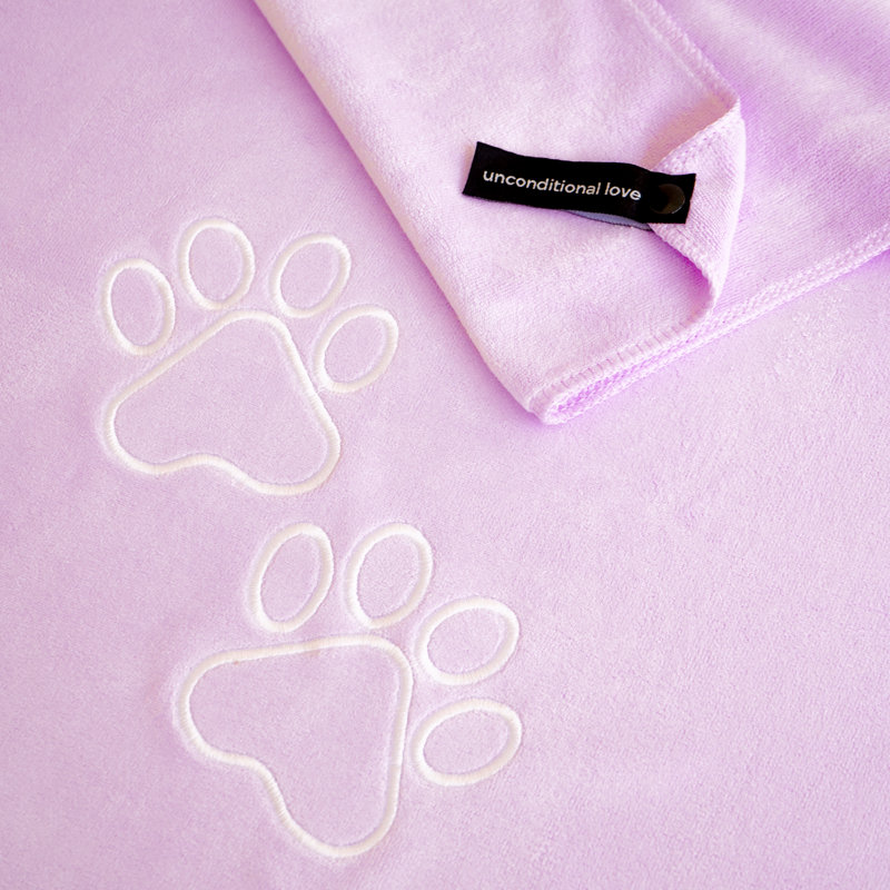 Unconditional Love Premium Pet Towel, Pink