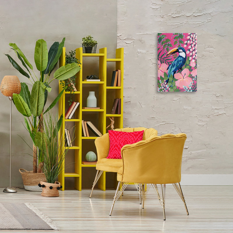 «Maximalist Toucan», art mural sur toile par Silvia Vassileva, H 24 po x l 16 po