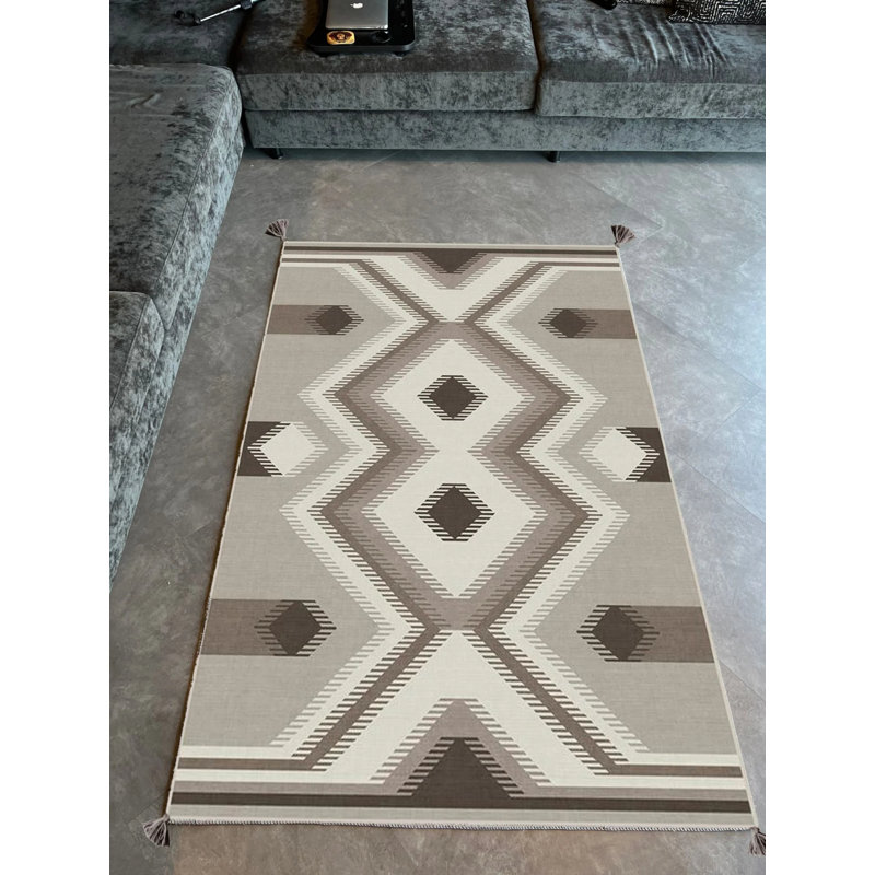 Tapis Kovanic, Rectangle 2 pi 7 po x 4 pi 11 po
