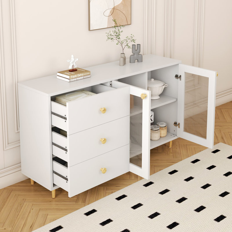Casiers de rangement minimalistes pour l'organisation du salon