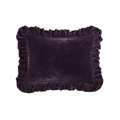Stella 21" x 21" Throw Pillow