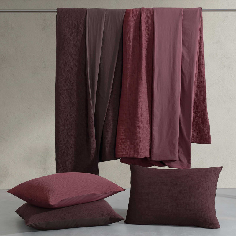 Ensemble de housse de couette Calvin Klein, Rouge, Queen Duvet Cover + 2 King Shams