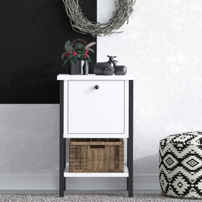 Siyan End Table