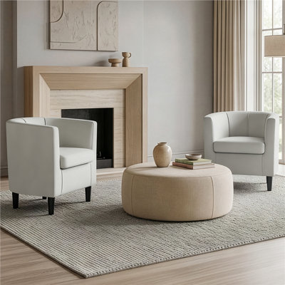 Fauteuil en velours revêtu de tonneau