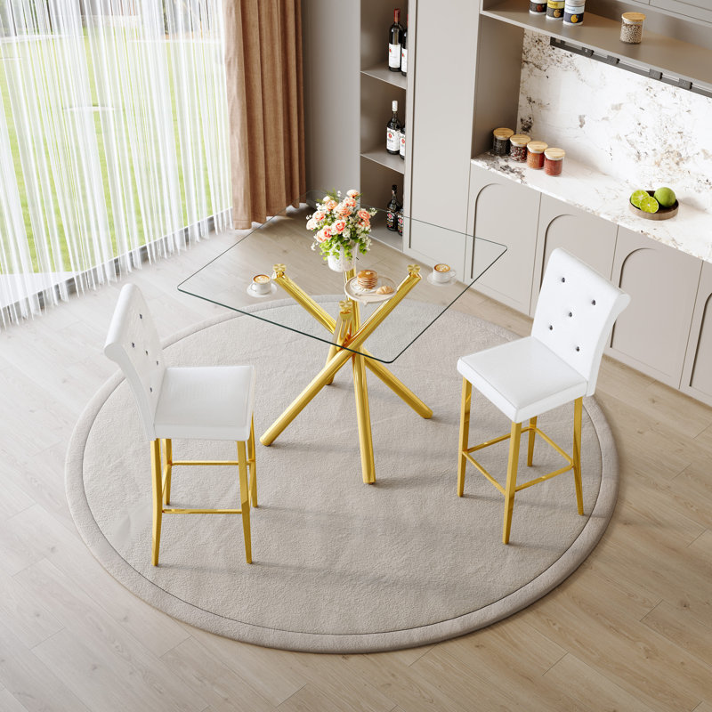 Table de bar en verre et tabourets à hauteur fixe, hauteur de comptoir contemporaine avec base dorée, chaises en cuir Pu blanc pour la maison dans les petits espaces, structure, sièges ergonomiques, conception de pub simple à deux pieds