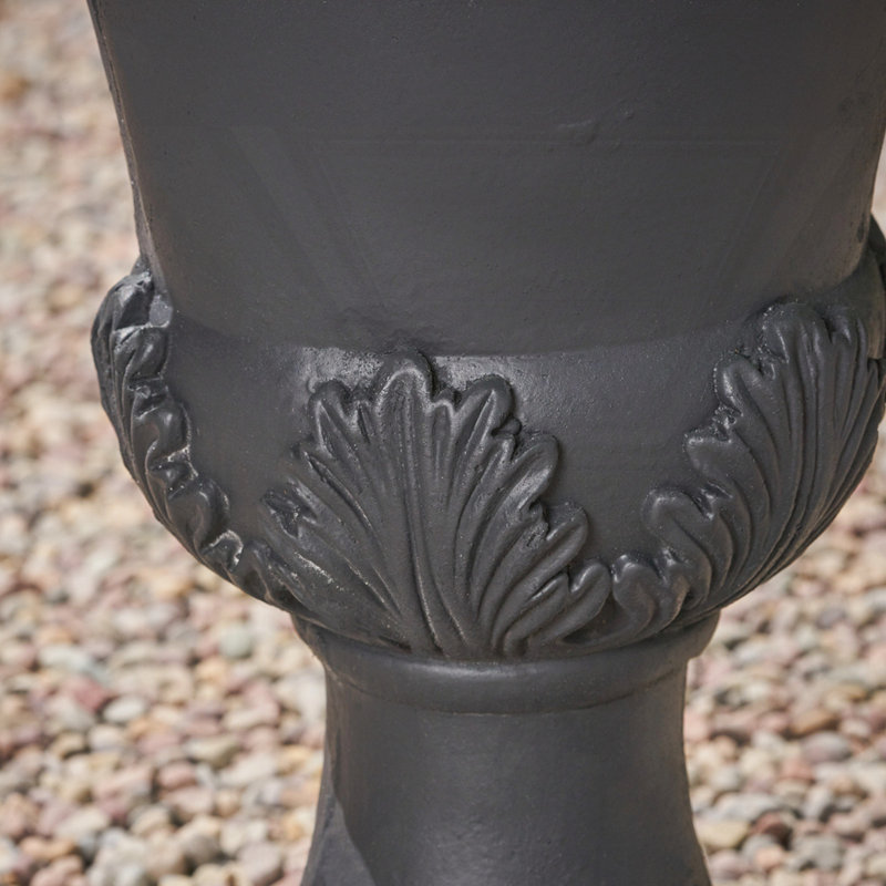 Outdoor Modern Planter, Black