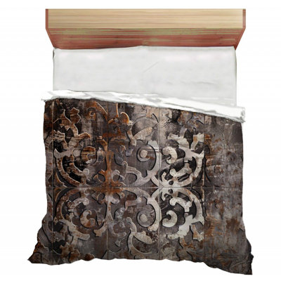 Ornamental Microfiber / Polyester Comforter
