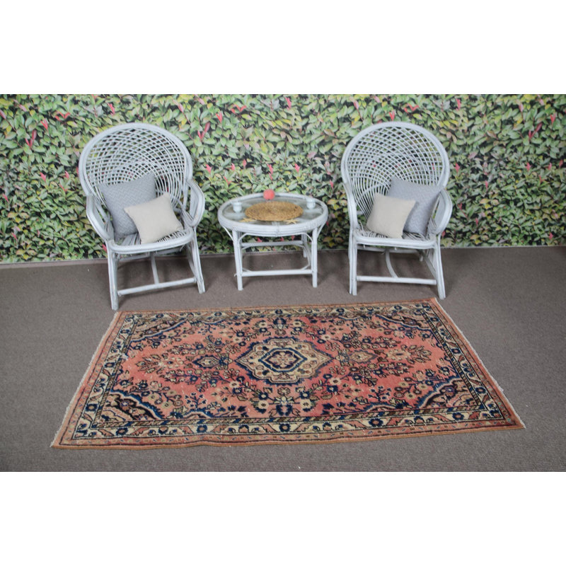 Tapis turc rétro fabriqué à la main avec un motif tribal anatolien classique pour une décoration bohémienne