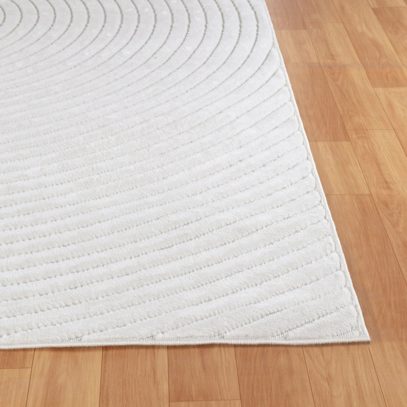 Whisper White Modern Shaggy Outdoor Rug, Geometric Easy to Clean Rug For Patio, Balcony, Decks, Rectangle 80 x 150 cm