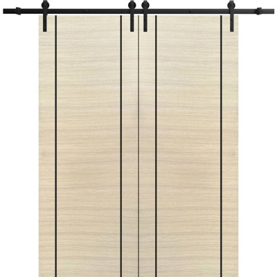 Portes coulissantes doubles de style grange avec quincaillerie Planum 0017, placage naturel, rail de 4 m (13 pi), supports robustes, ensemble moderne à panneaux pleins, pour intérieur, hall, chambre ou salle de bain - 142 cm x 213 cm (56 po x 84 po) (2 x 71 cm x 283 cm) - Rail noir