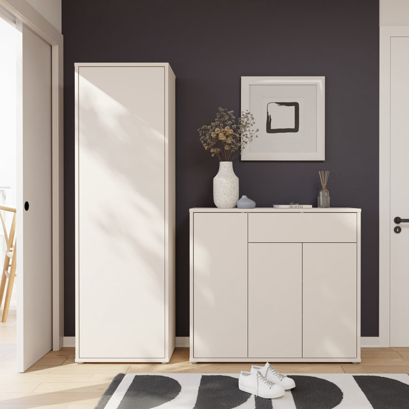 Chadwic Modern minimalistic entryway wardrobe, utility wardrobe, 1-door, engineered wood, 59.8 cm W x 191.9 cm H x 34.9 cm D