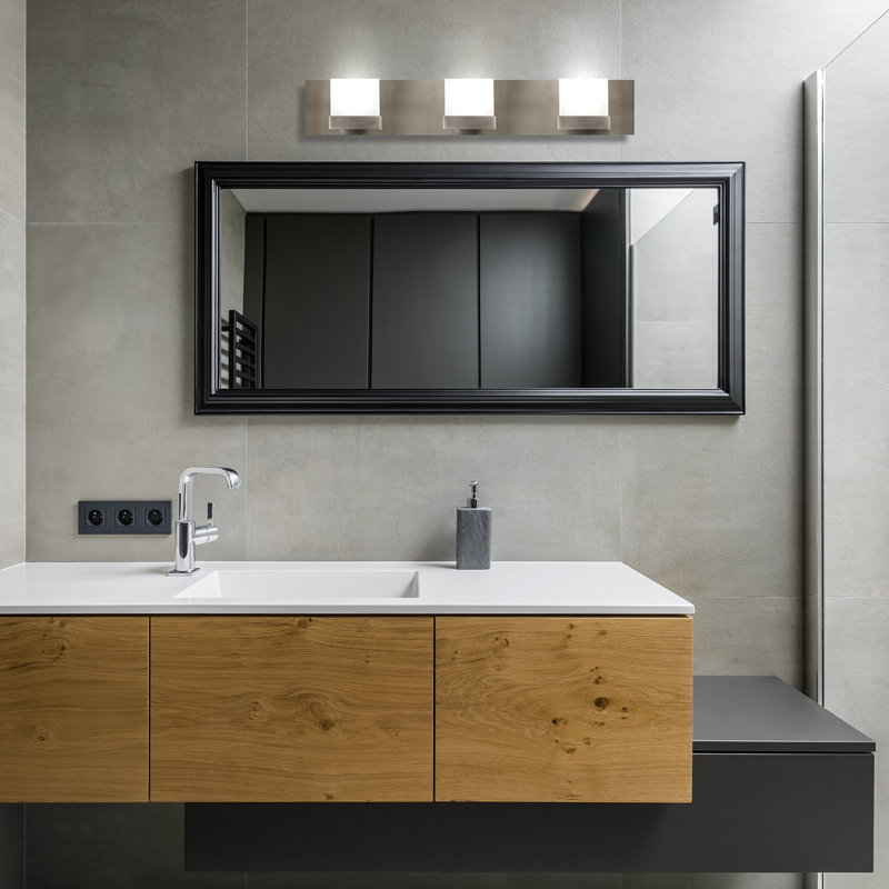 Éclairage pour meuble-lavabo en nickel à 1 lumière DEL Nylarose