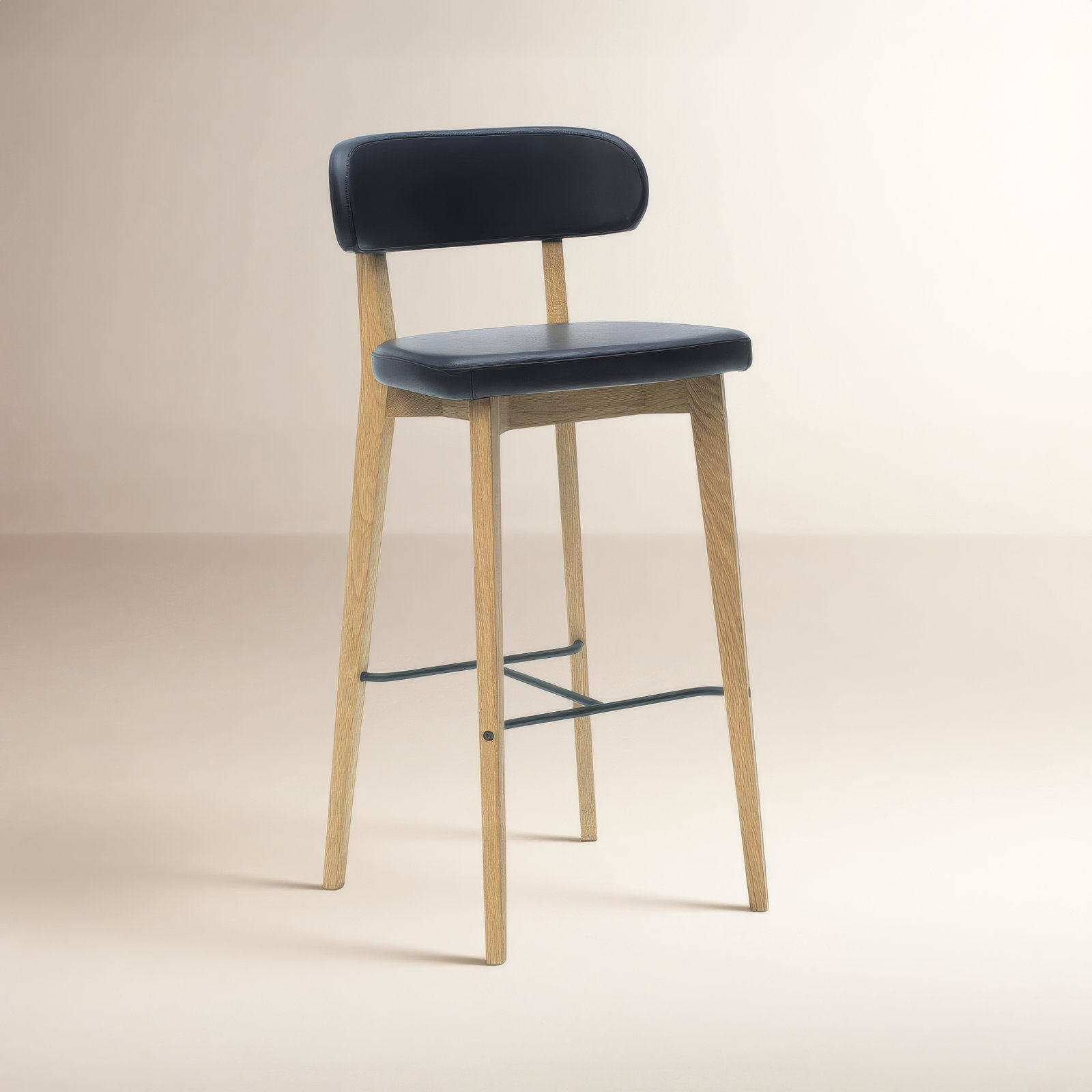 Mads Bar and Counter Stool, Bar Stool (29.5" Seat Height)