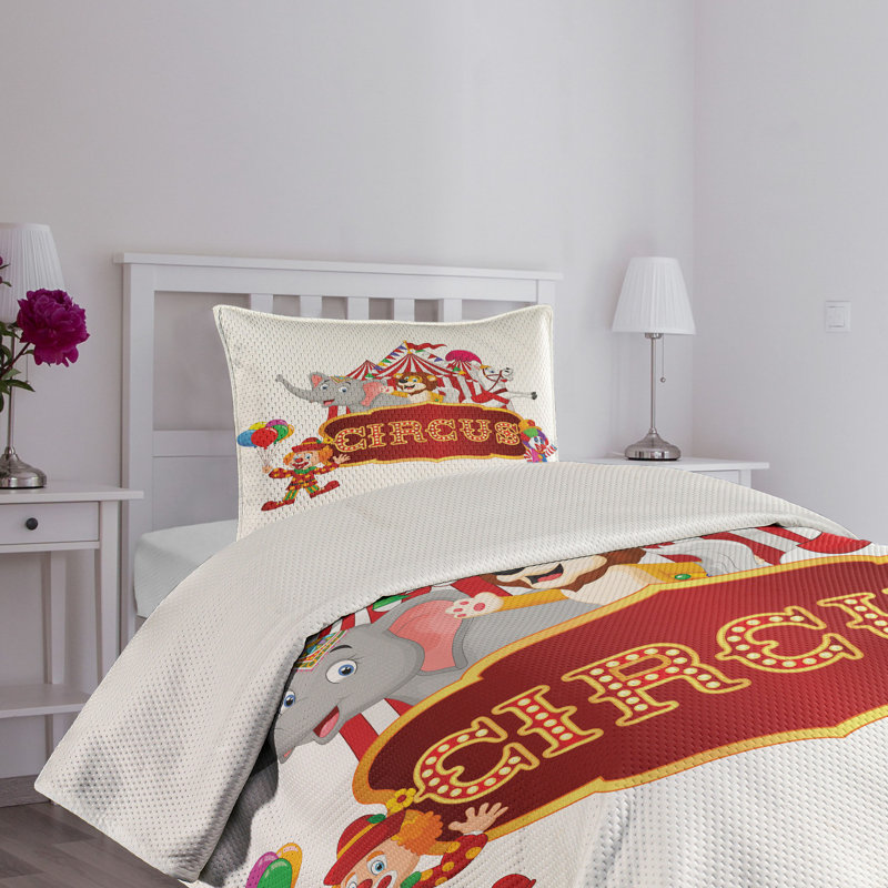 Twin White Quilted Circus Bedspread Set with Pillow Sham