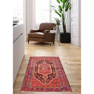 Anadol Black Rug 4'4" x 6'8"