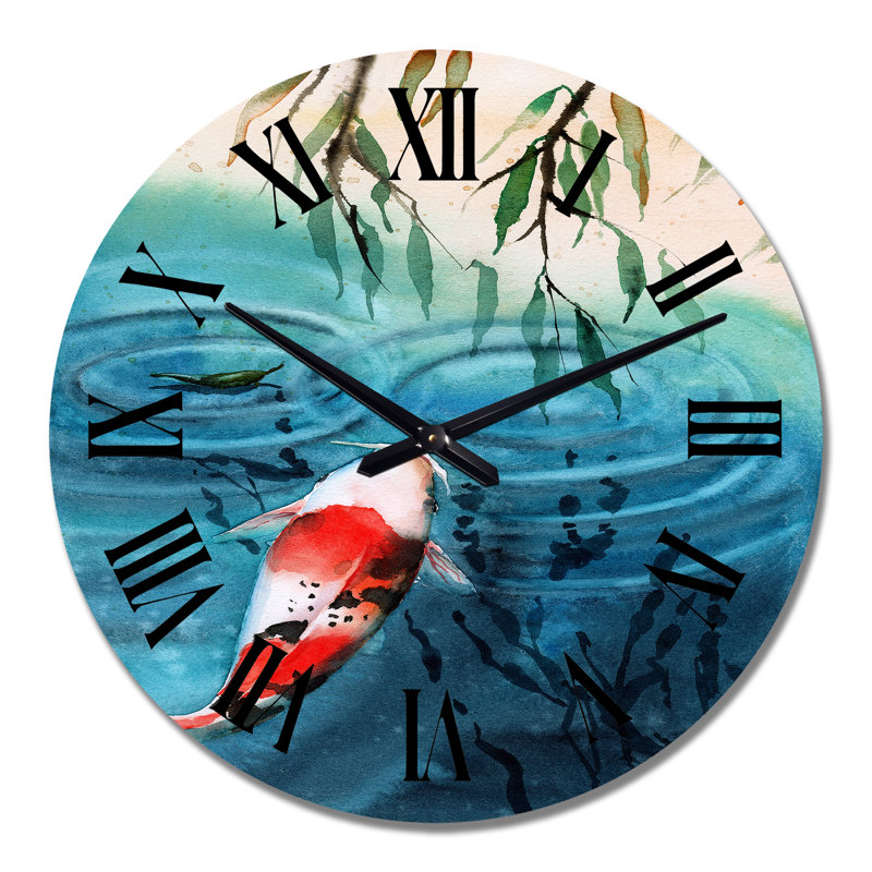 Horloge murale traditionnelle rouge carpe koi japonaise dans le lac bleu, Moyen