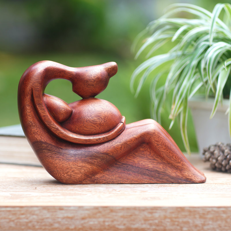 Sculpture Jallen Belly Kiss