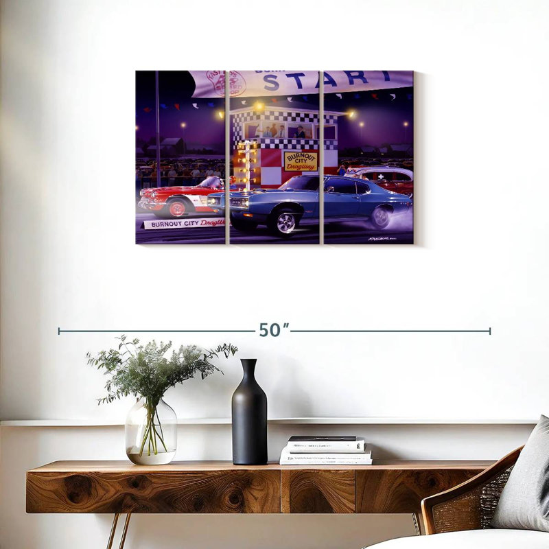 Mehar Drag City, 20" H x 33" W