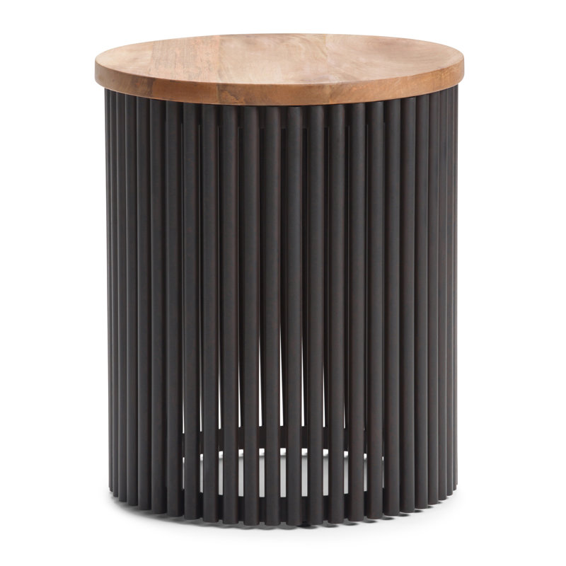 Table de bout en bois massif Demy, H 21,3 po x l 17,5 po x P 17,5 po, Plateau naturel / structure noire