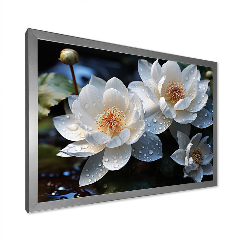" White Yellow Lotus Field VI ", H 16 po x l 32 po x P 1 po, Cadre simple argenté