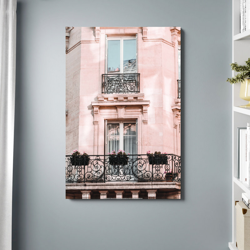 Blush Parisian Terrace - Photographie sur toile tendue, H 48 po x l 32 po