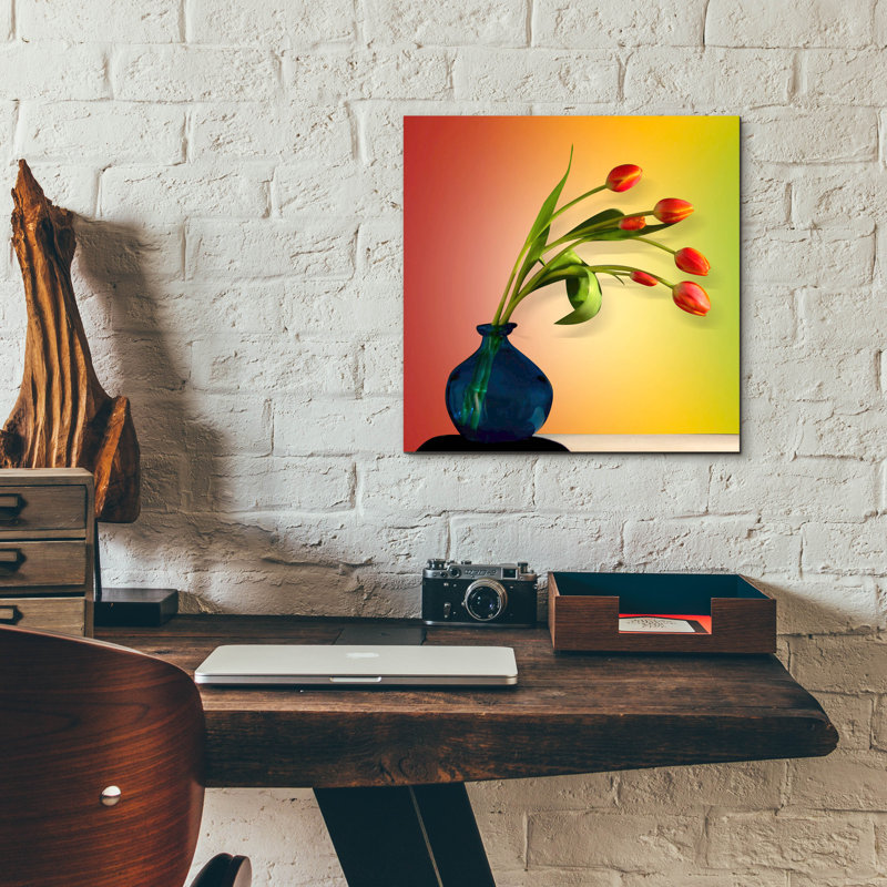 «Modern Bouquet 2» par Mark Ashkenazi, H 12 po x l 12 po x P 0,13 po