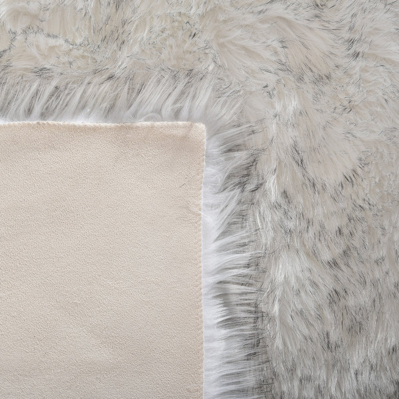 Chaston Faux Sheepskin Indoor Rug, Rectangle 4' x 6'