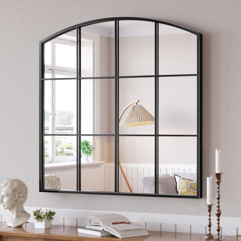Miroir arqué avec cadre en métal, 36 po x 36 po