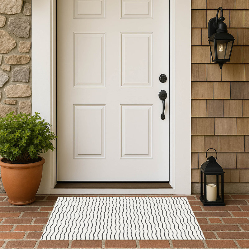 Wave Grunge Outdoor Doormat, 17" W x 24" L, Ivory/Charcoal