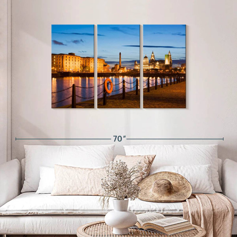 Albert Dock Waterfront, 28" H x 45" W