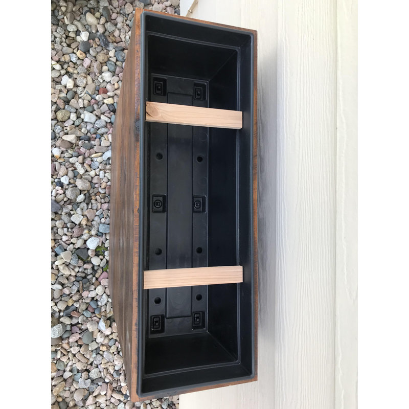 Calandre Wood Planter