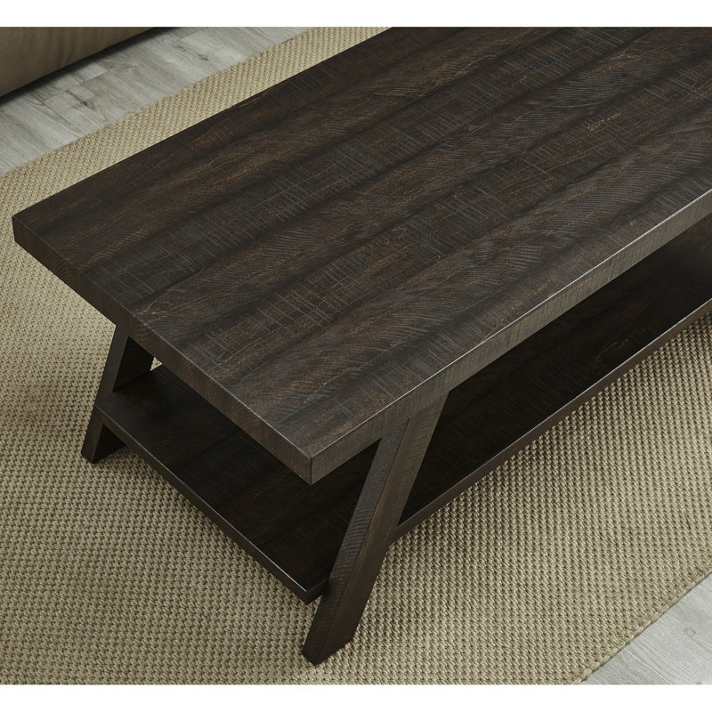 3 tables basses contemporaines en bois patiné - rectangulaire avec tablette supplémentaire pour l'espace de vie et l'espace de rangement