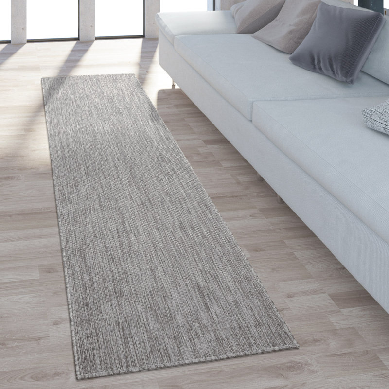 Iyana Machine Woven Indoor/Outdoor Area Rug, Rectangle 2'8" x 8'2"