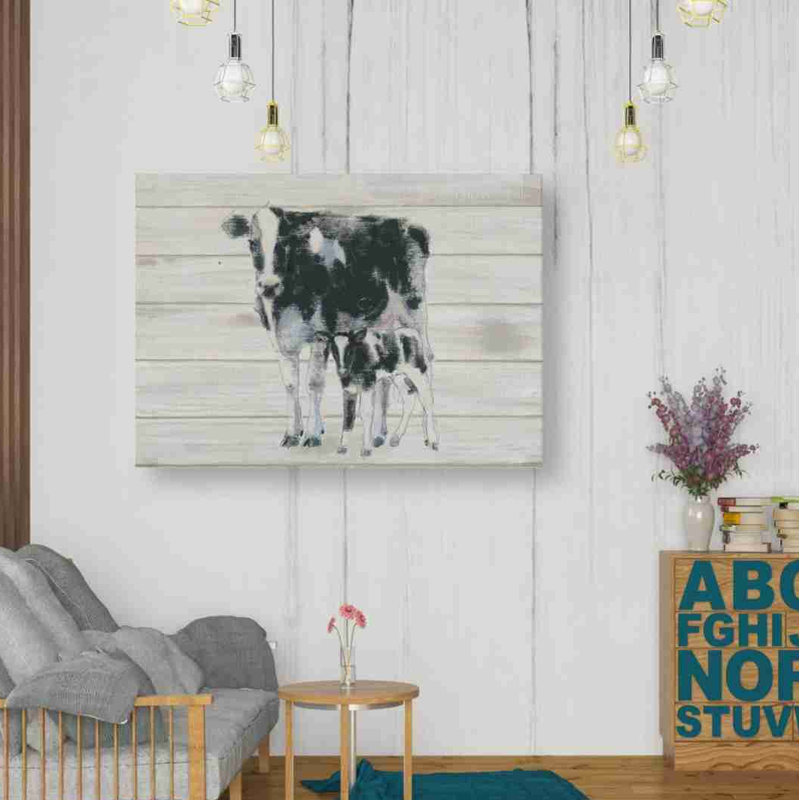 «Cow and Calf On Wood» par Emily Adams - peinture sur toile tendue, H 26 po x l 34 po x P 1,5 po