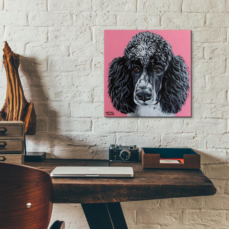 "Caniche noir" par Carolee Vitaletti, H 12 po x l 12 po x P 0,13 po