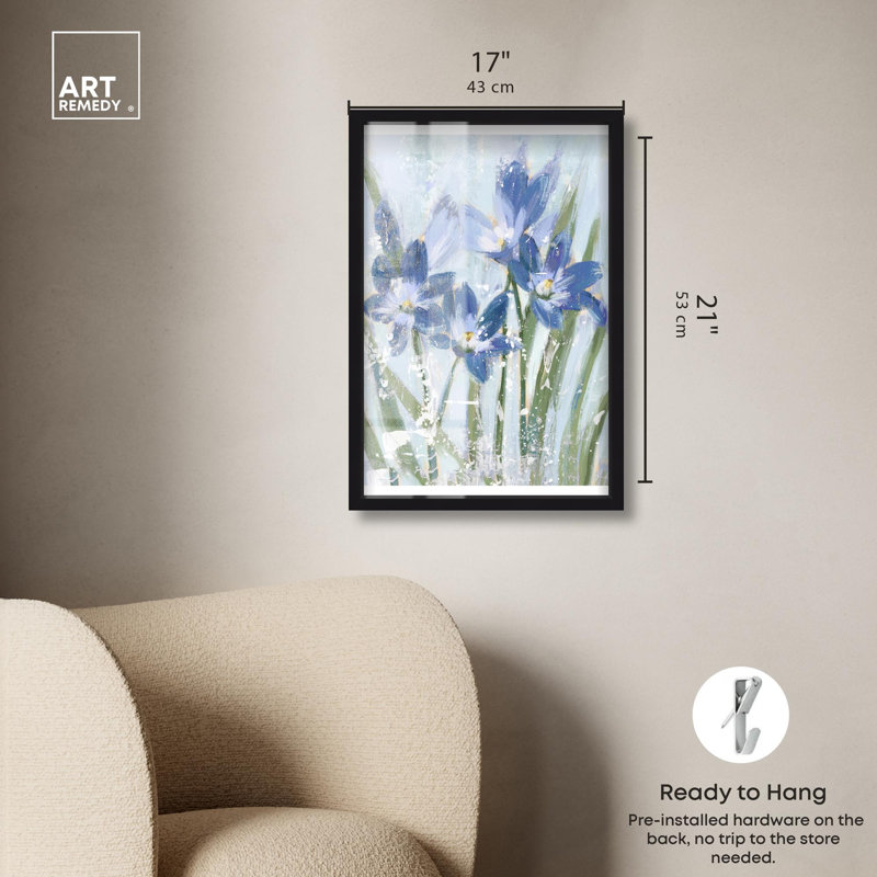 «Blue Iris Blue Decor Shadowbox» par Art Remedy, Noir, H 21 po x l 17 po