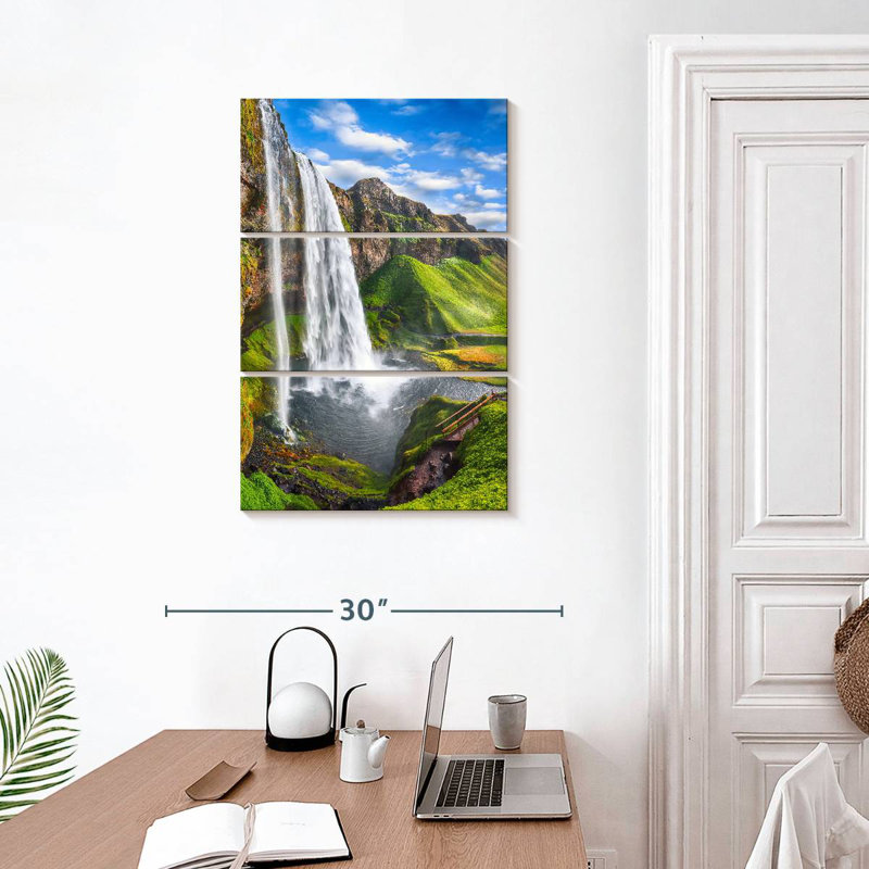 Alvord Scenic Seljalandsfoss Waterfall, H 32 po x l 20 po