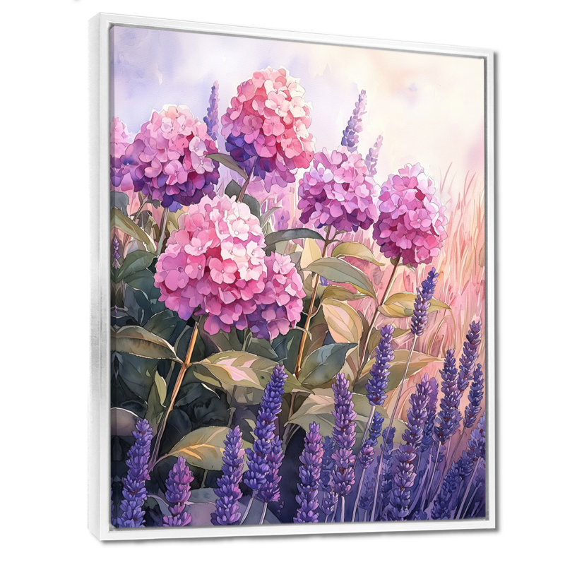 Elyse hortensias dans un champ de lavande I - hydrangées, art mural, H 32 po x l 24 po, Blanc