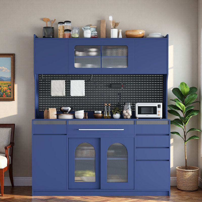 Garde-manger autoportant avec 6 tiroirs, tablettes réglables, panneau perforé, porte-serviettes et prise de courant