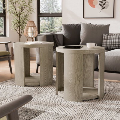 Doloros End Tables (Set of 2)