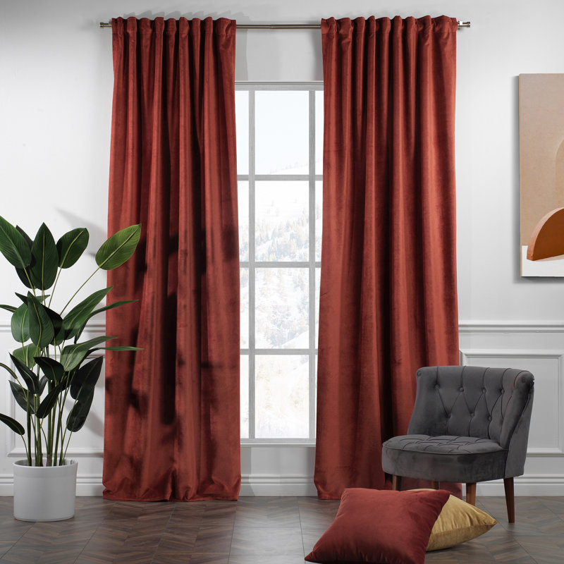 Decorative Double Panel in Matt, Extra Wide X Extra Long, L 52 po x L 84 po, 57 rouge brique