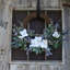 Couronne artificielle-373343604
